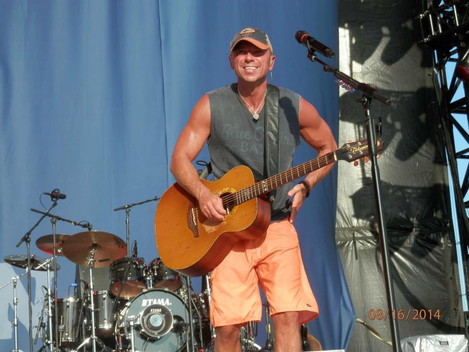 kenny chesney tour 2019 opening acts