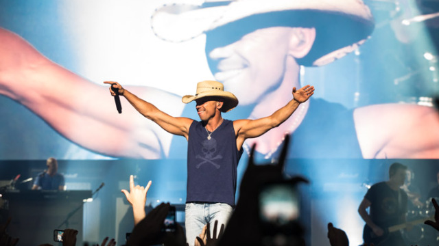 kenny chesney tour 2019 opening acts